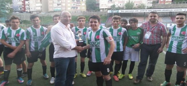 ALAPLI ELEŞLERSPOR U-19'DA ŞAMPİYON OLDU