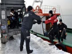 BATAN GEMİYE ULAŞILDI MÜRETTEBAT BULUNAMADI