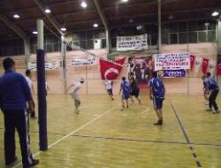 VOLEYBOL HEYECANI SÜRÜYOR