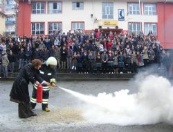 ALAPLI ATALAY ANADOLU LİSESİNDE YANGIN TATBİKATI YAPILDI