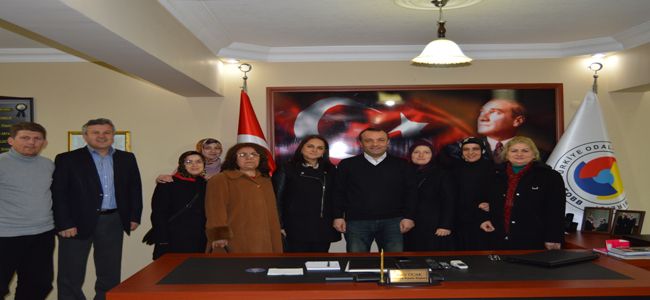 AK PARTİ ALAPLI KADIN KOLLARINDAN TSO BAŞKANI OCAK’A ZİYARET